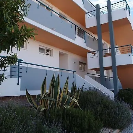 Sun & Sea Lagos, Meia Praia Beach! First Floor 아파트 라고스